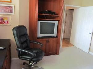 COURTYARDS IN CITYPLACE C - Residential Lease