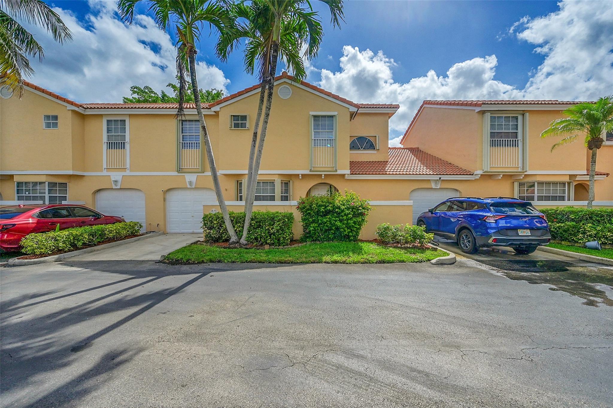 11353 Lakeview Dr 5