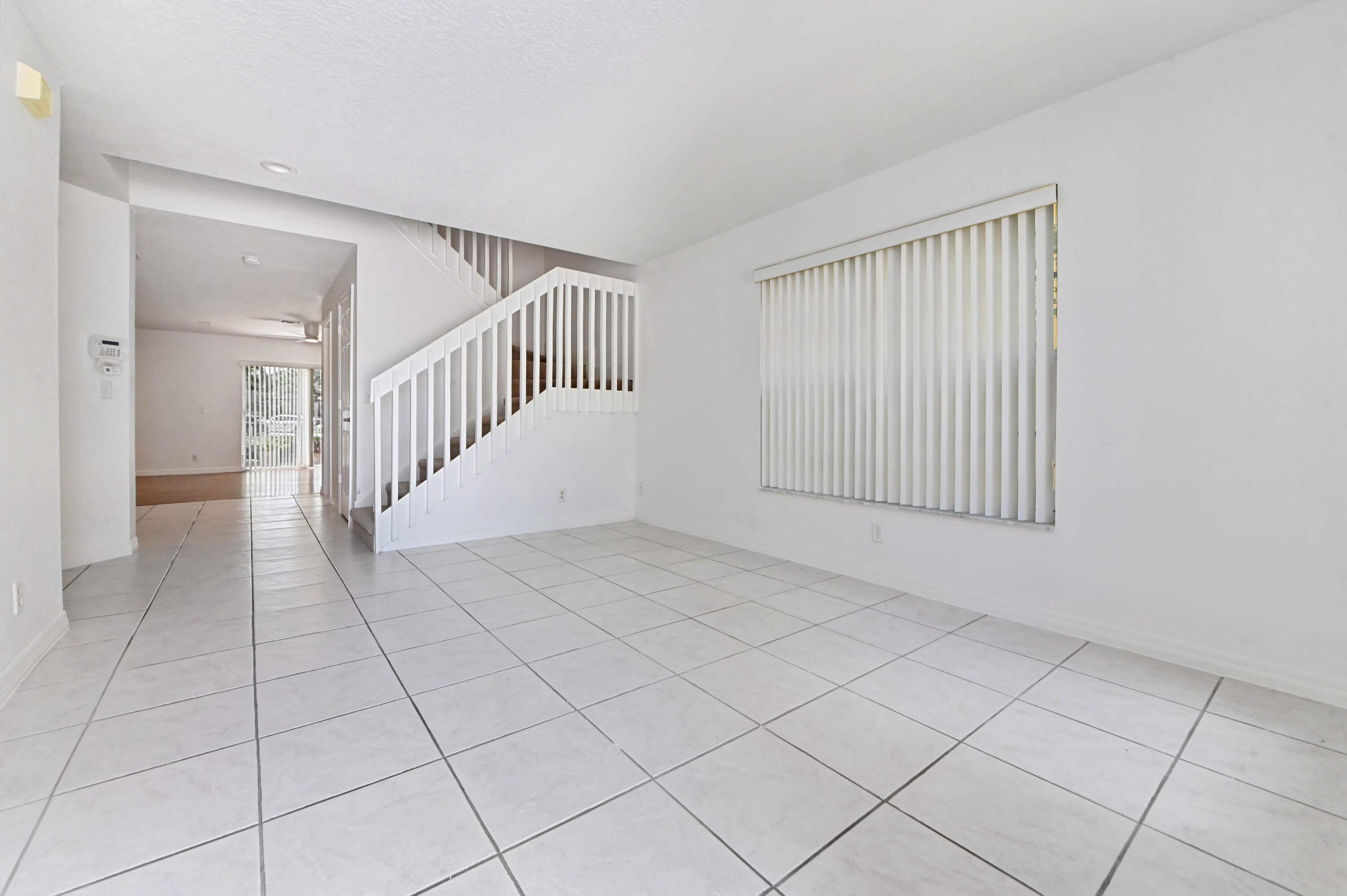 4268 Pine Hollow Circle