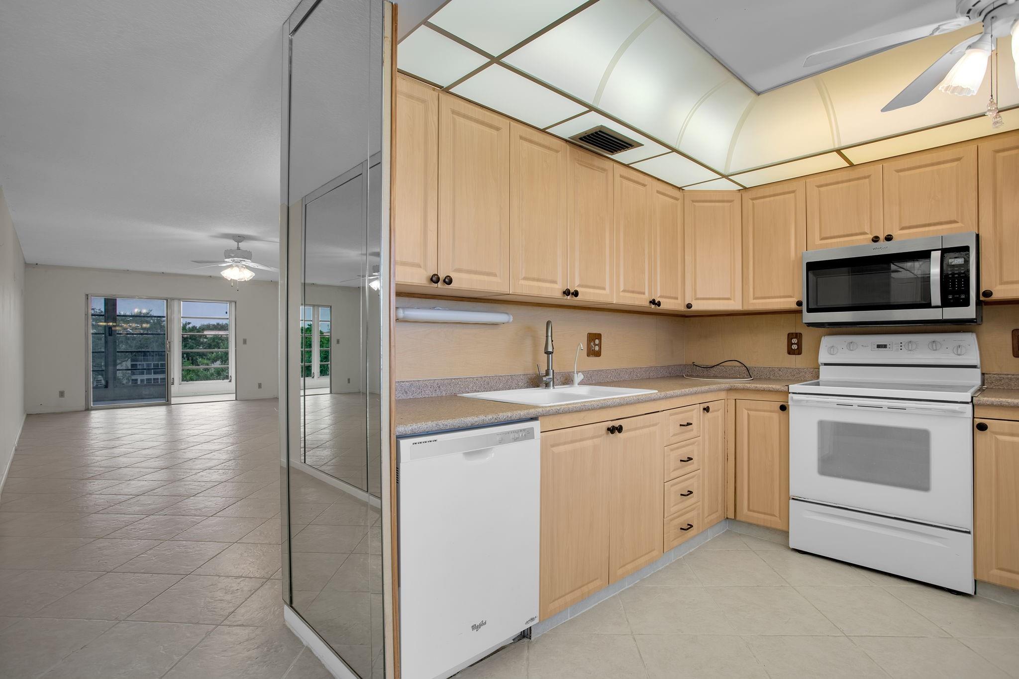 WYNMOOR - Residential