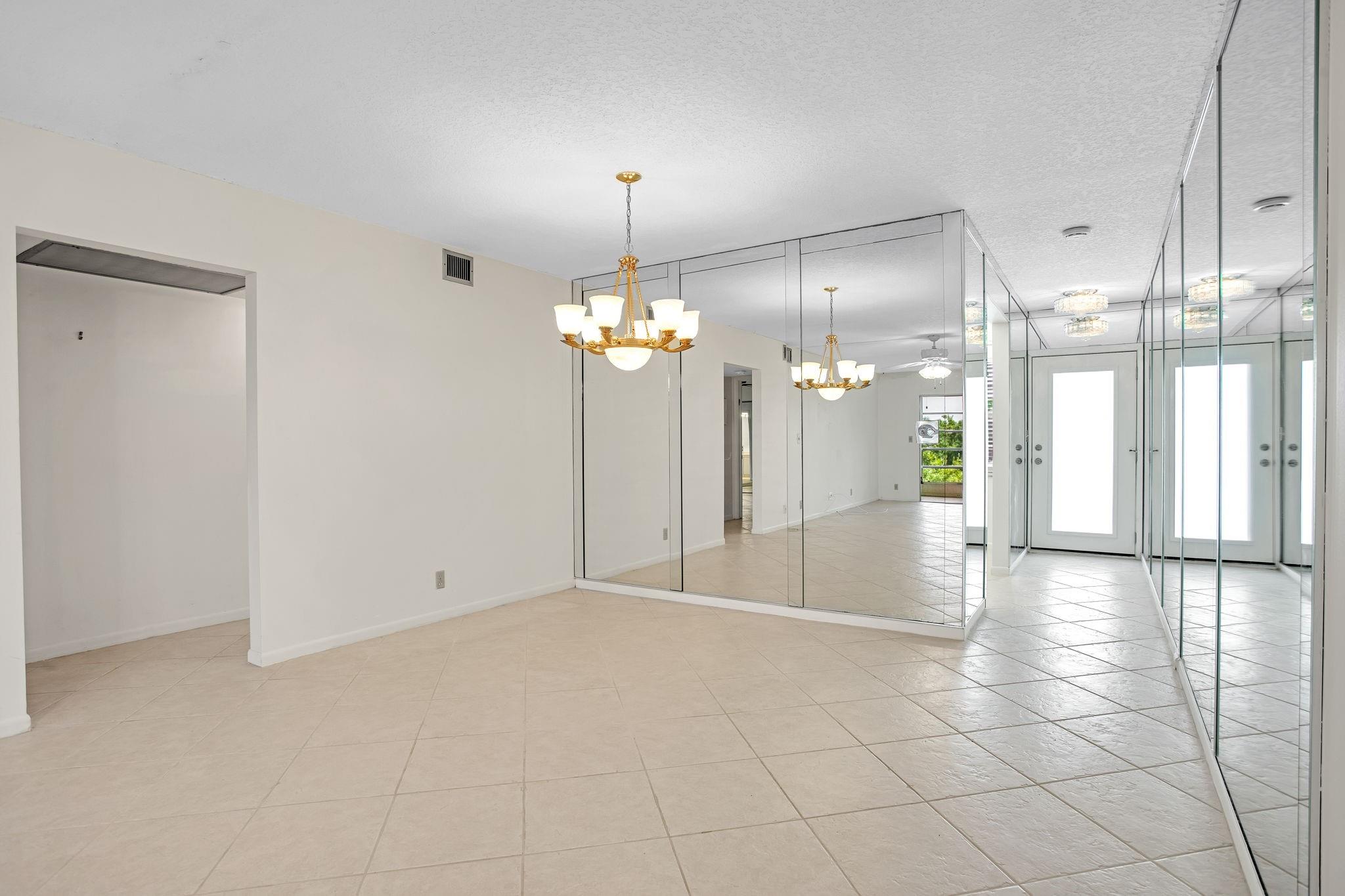 WYNMOOR - Residential