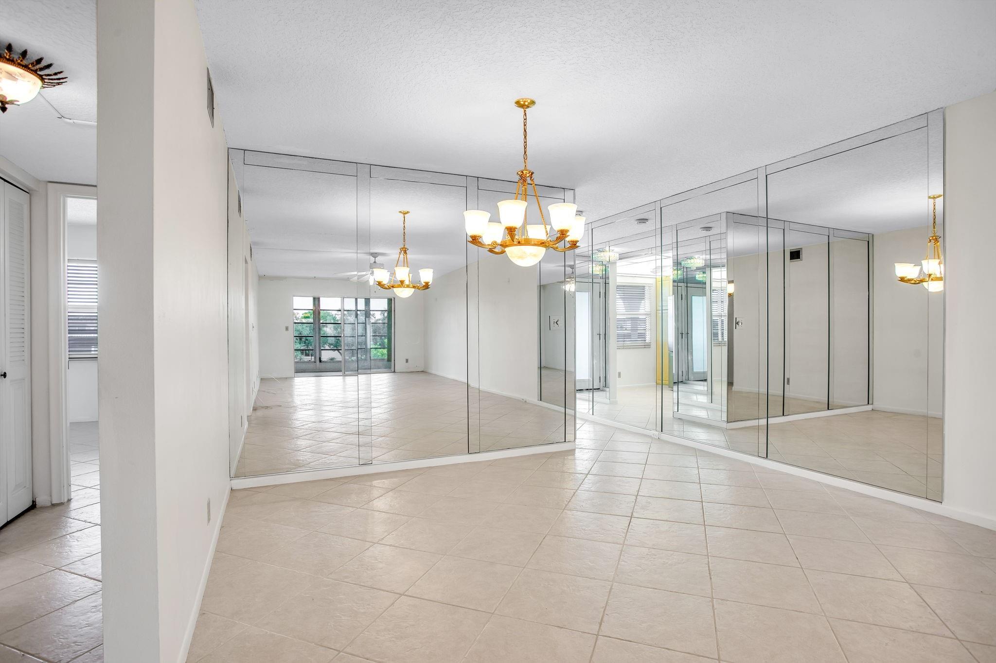 WYNMOOR - Residential