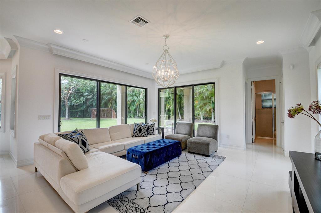 THE BRIDGES - Residential