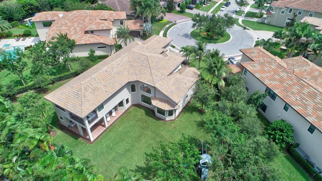 THE BRIDGES - Residential