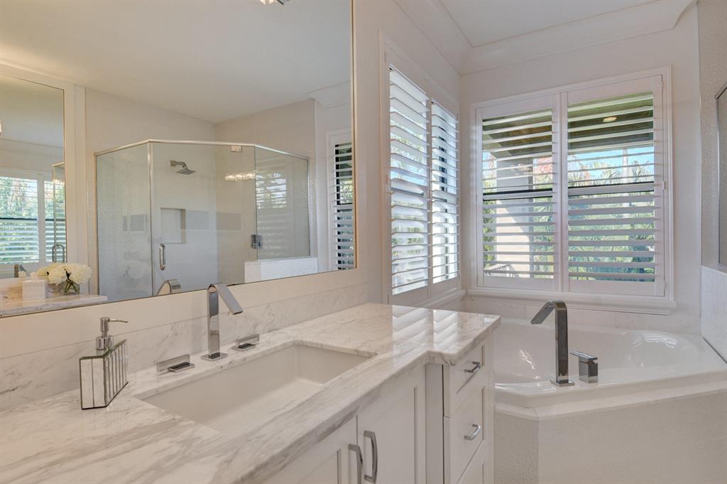 THE BRIDGES - Residential