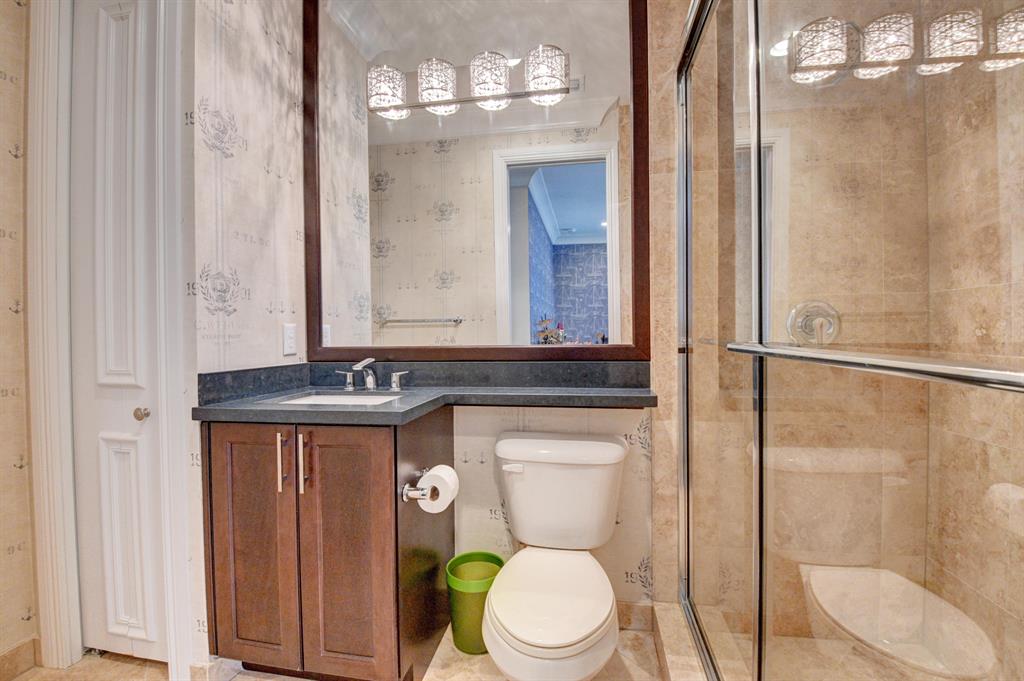 THE BRIDGES - Residential