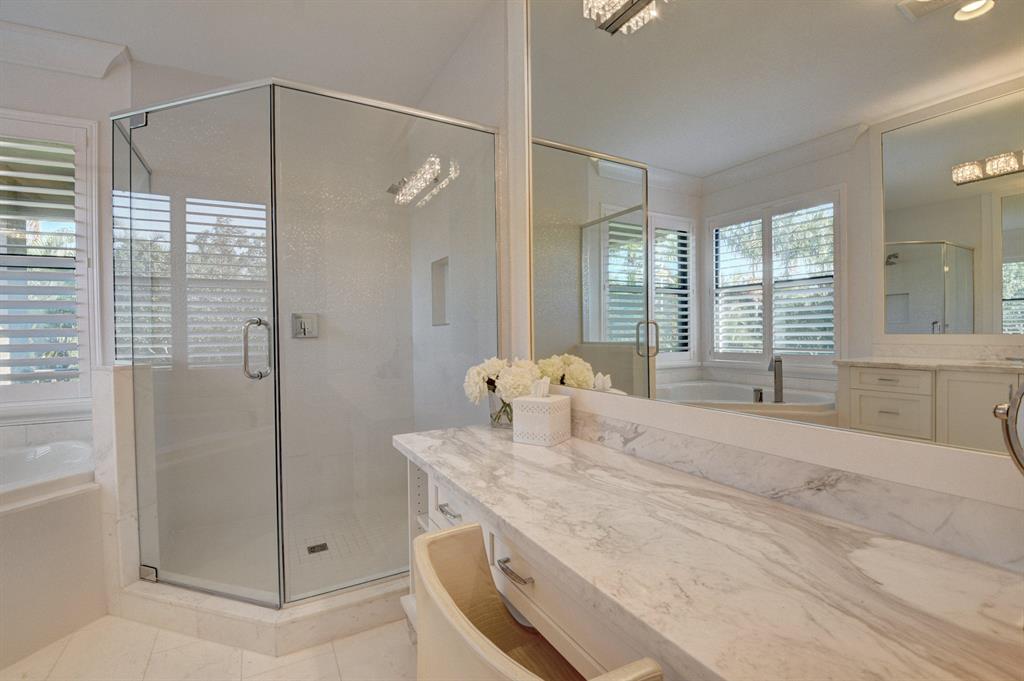 THE BRIDGES - Residential