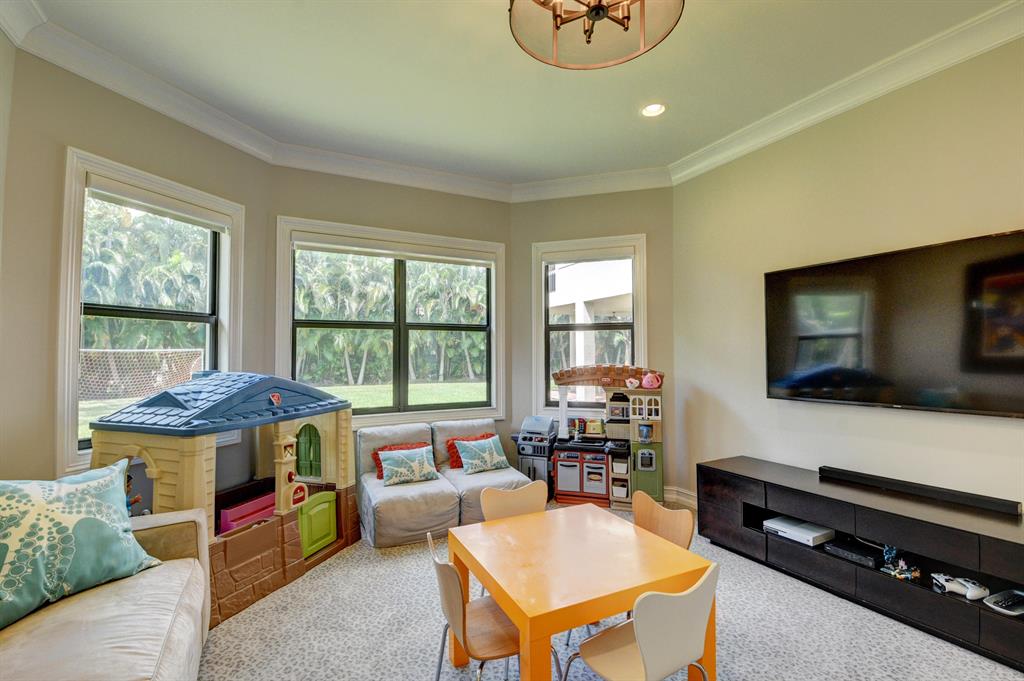 THE BRIDGES - Residential