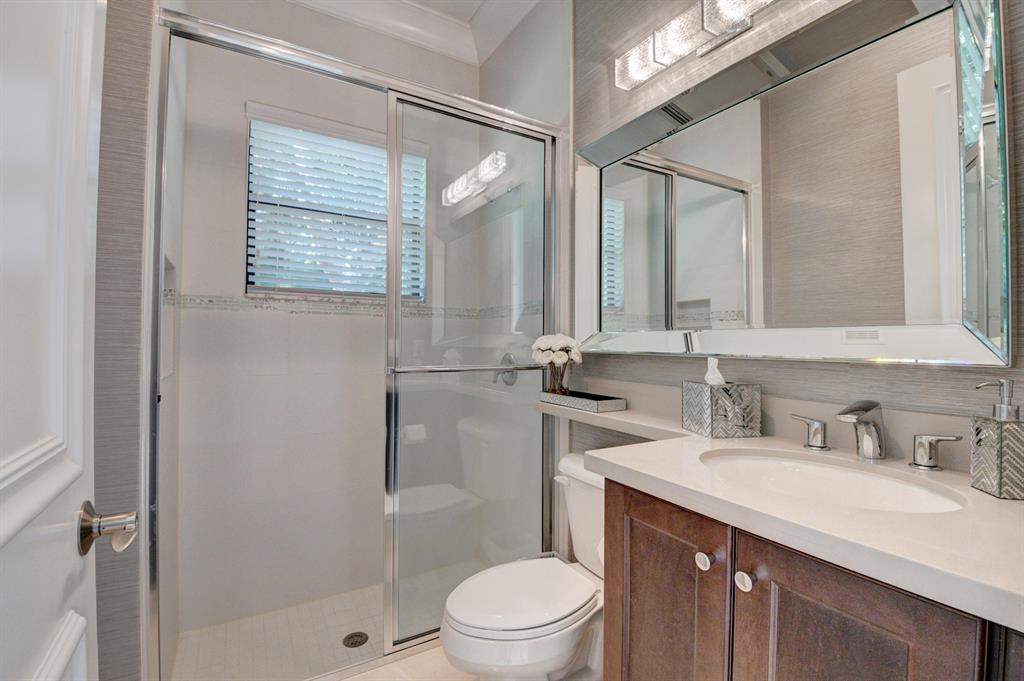 THE BRIDGES - Residential