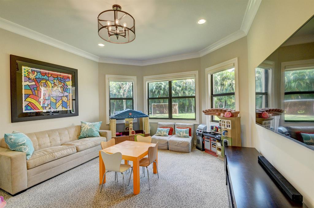 THE BRIDGES - Residential