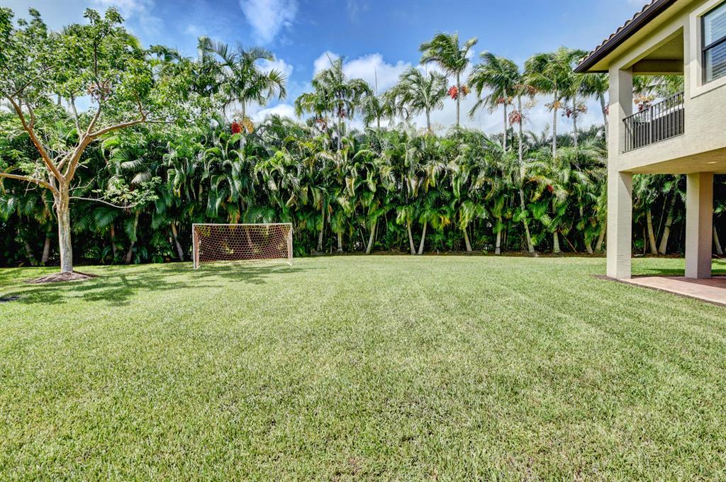 THE BRIDGES - Residential