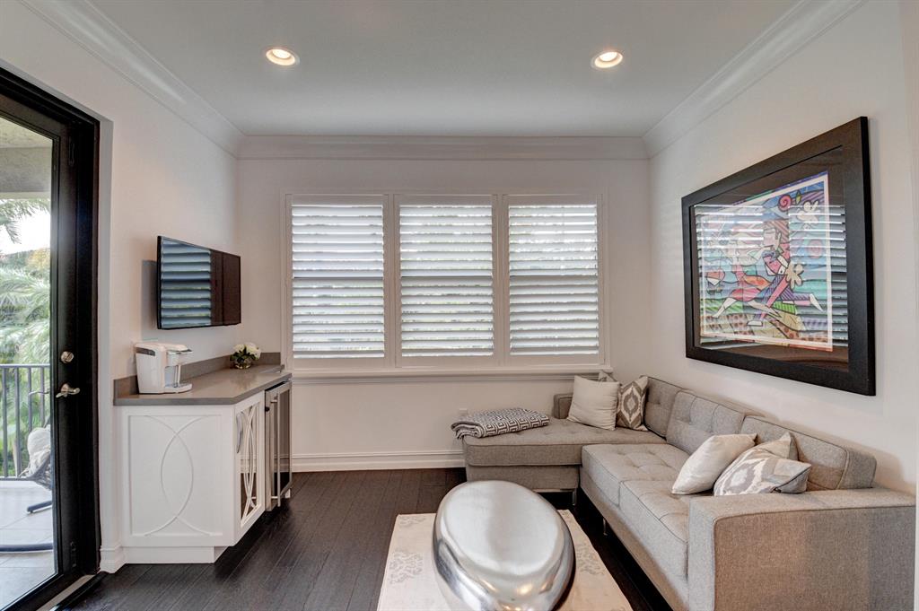 THE BRIDGES - Residential