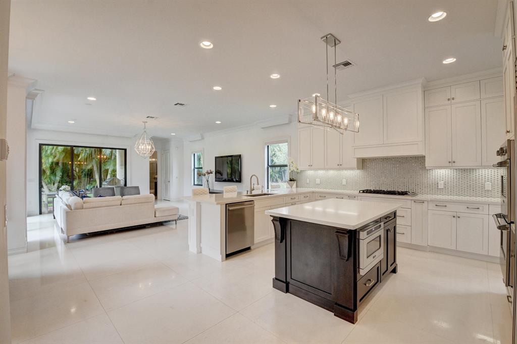 THE BRIDGES - Residential