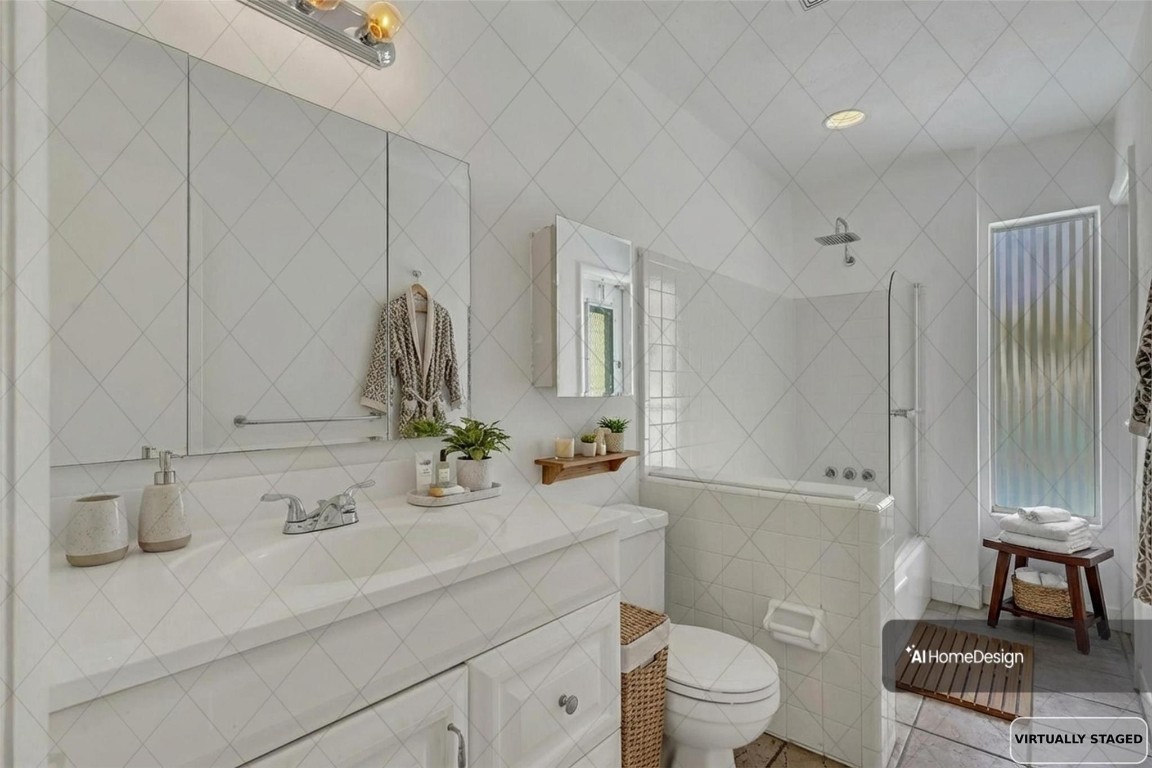 ROYAL PALM ACRES - Residential Lease