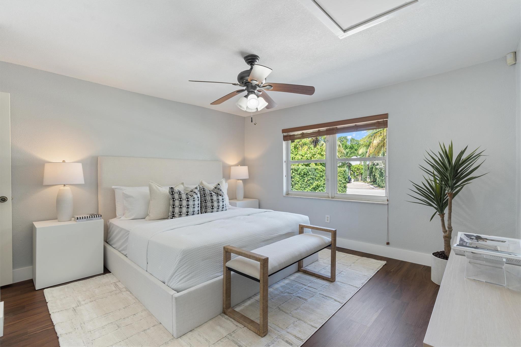 Cresthaven 7 43-10 B - Residential