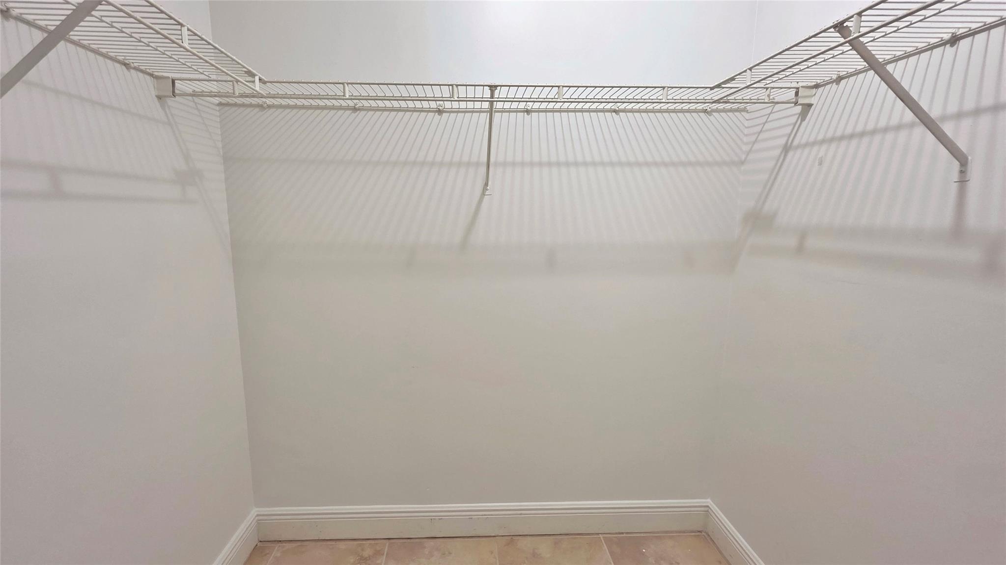 SHERIDAN EAST CONDO BLDG - Residential Lease