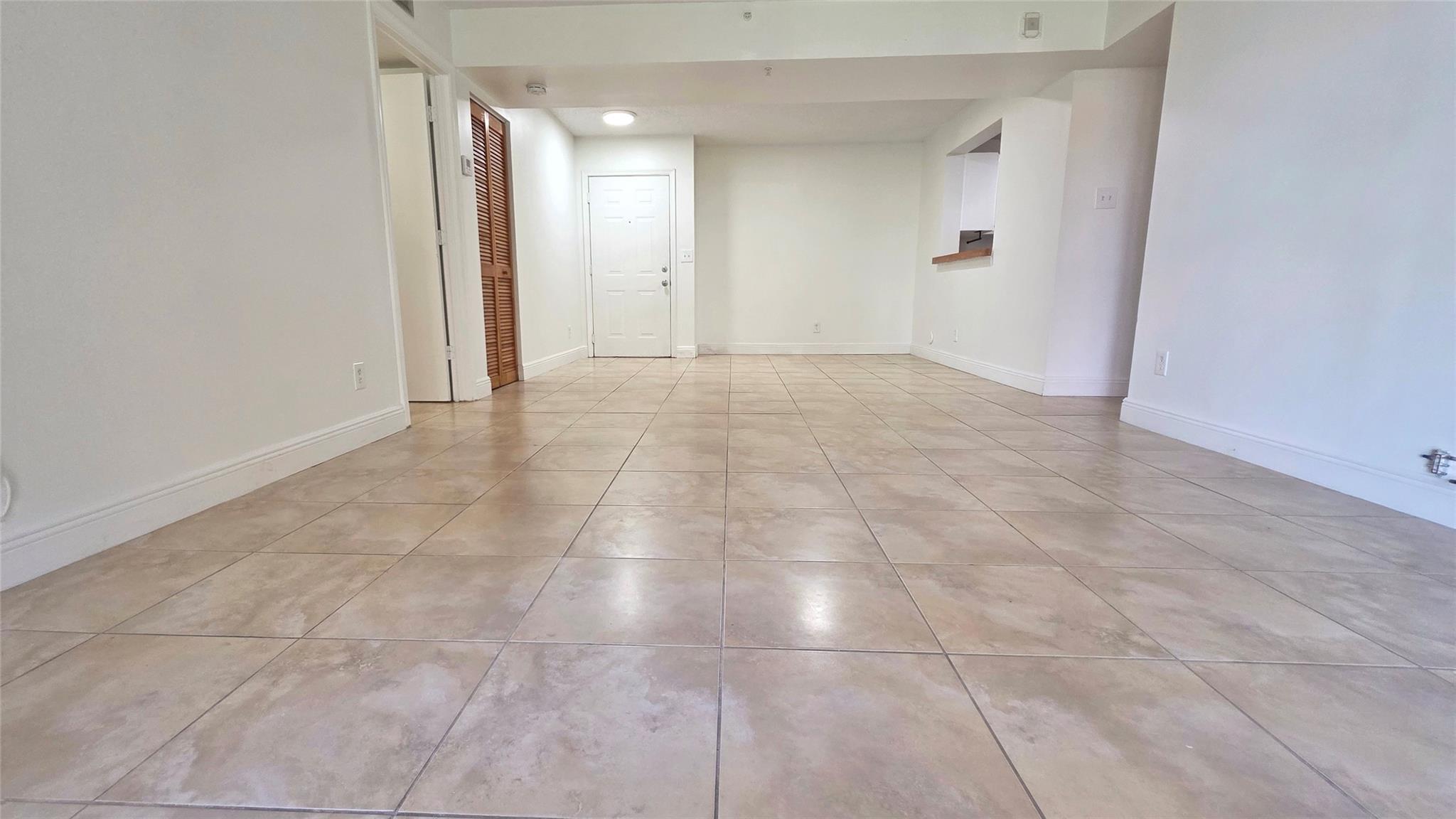 SHERIDAN EAST CONDO BLDG - Residential Lease