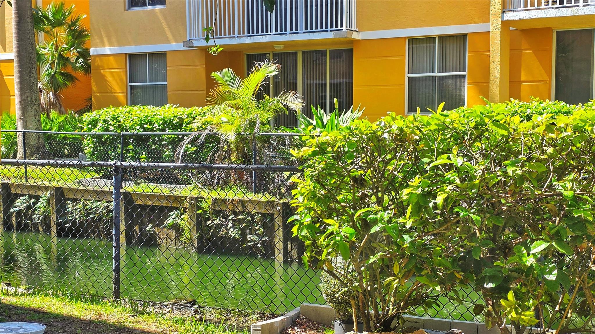 SHERIDAN EAST CONDO BLDG - Residential Lease