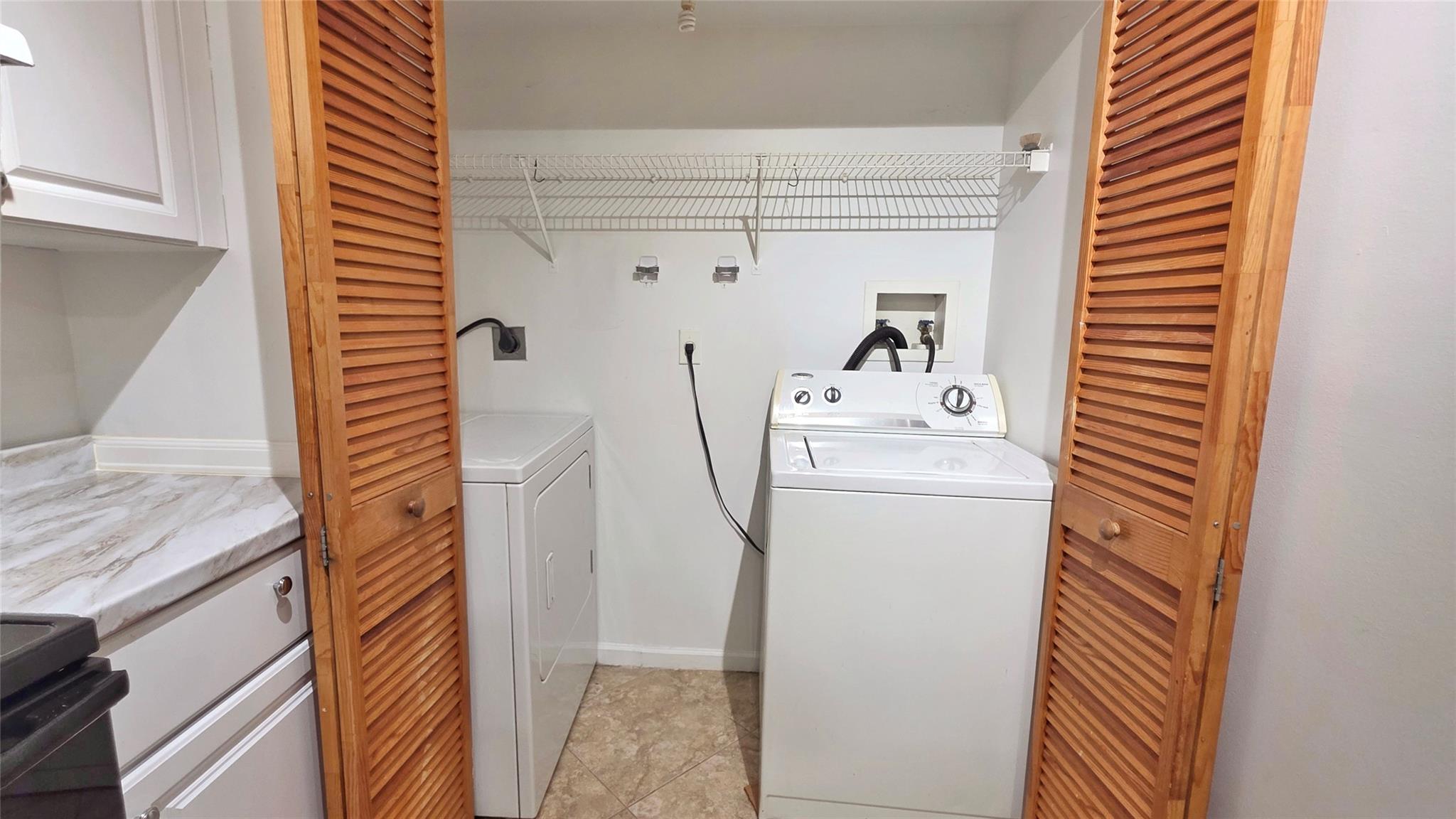 SHERIDAN EAST CONDO BLDG - Residential Lease