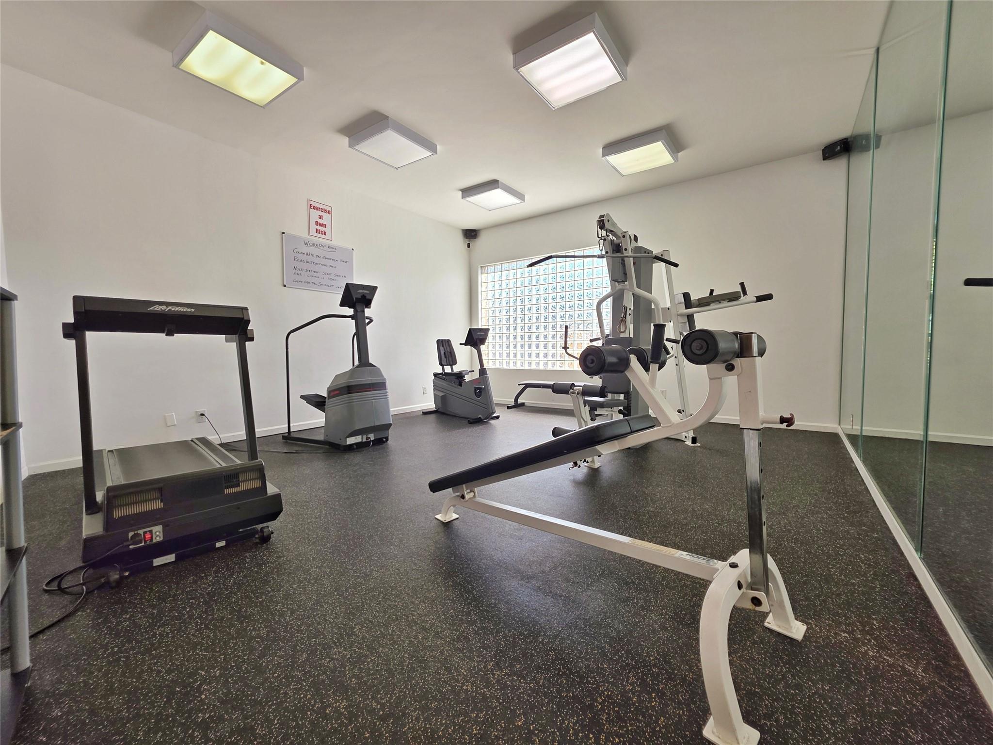SHERIDAN EAST CONDO BLDG - Residential Lease