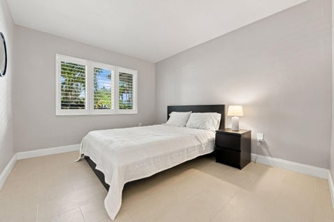 Tiny photo for 4230 NE 19TH Avenue, Oakland Park, FL 33308 (MLS # B26080859)