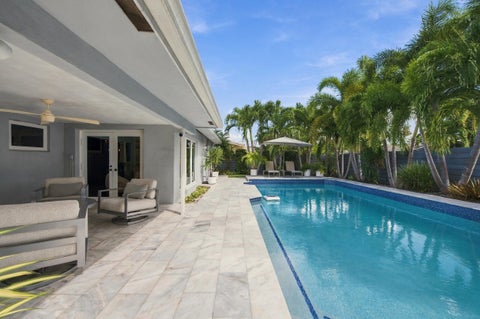Tiny photo for 4230 NE 19TH Avenue, Oakland Park, FL 33308 (MLS # B26080859)