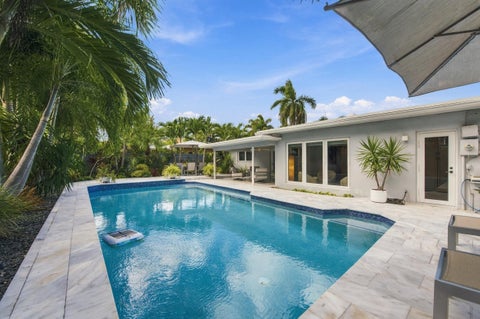 Tiny photo for 4230 NE 19TH Avenue, Oakland Park, FL 33308 (MLS # B26080859)