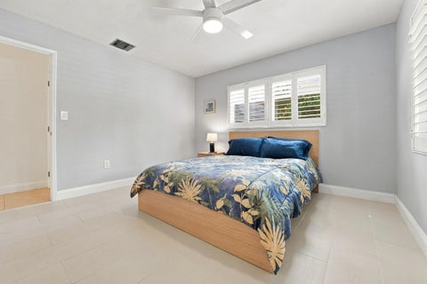 Tiny photo for 4230 NE 19TH Avenue, Oakland Park, FL 33308 (MLS # B26080859)