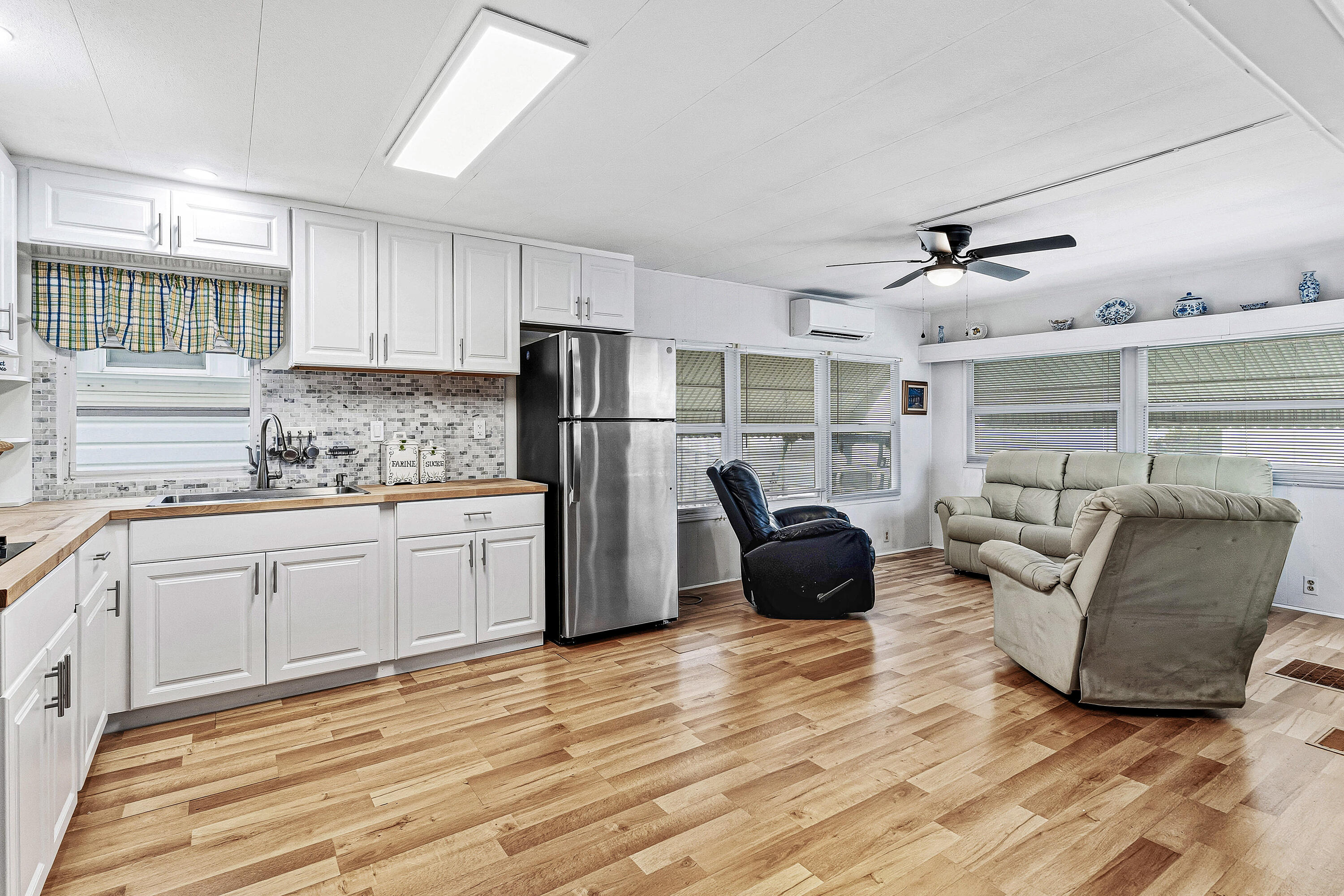 BRINY BREEZES INC - Residential