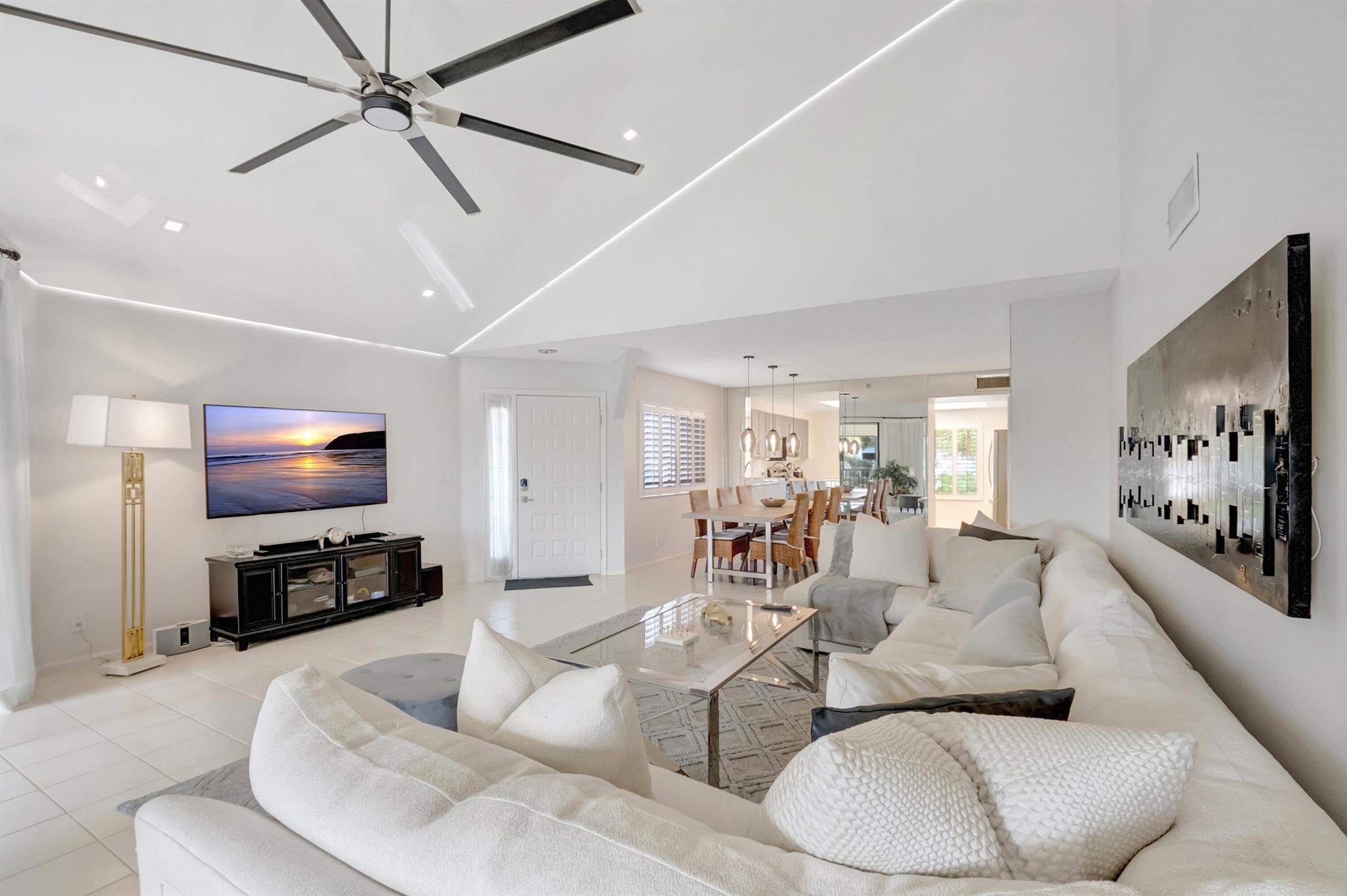 15334 Strathearn Drive 12104