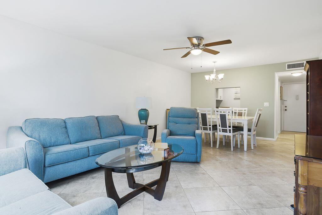 PALM LAKE NO 1 CONDO - Residential