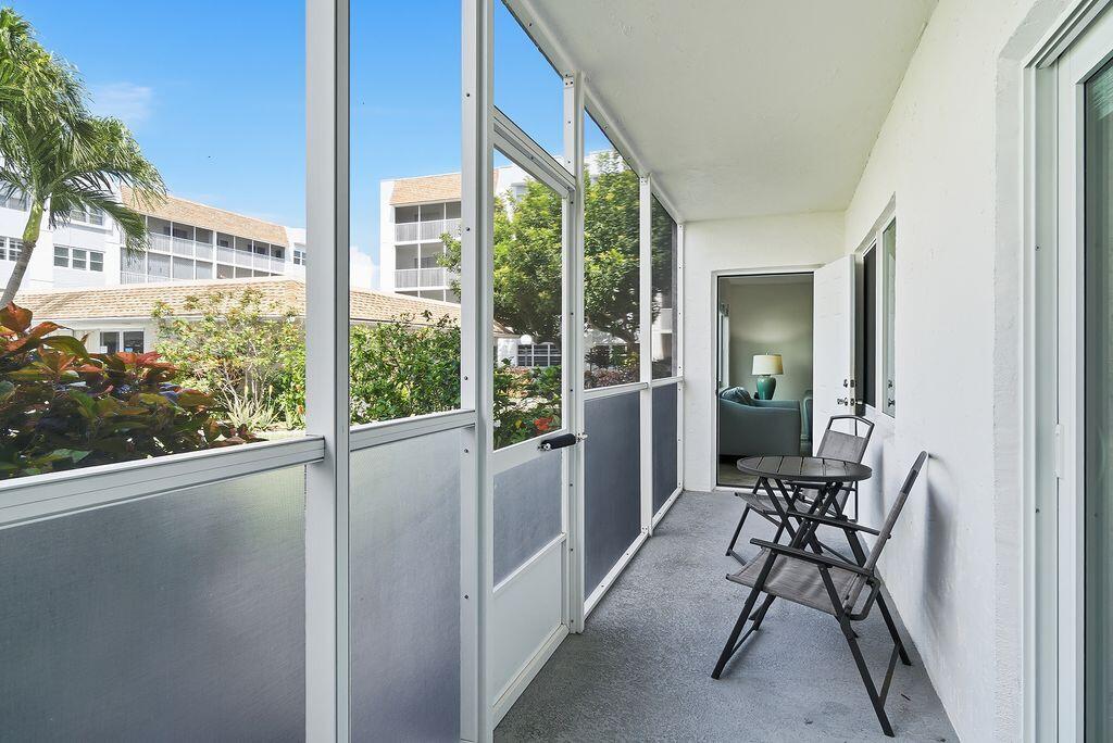 PALM LAKE NO 1 CONDO - Residential