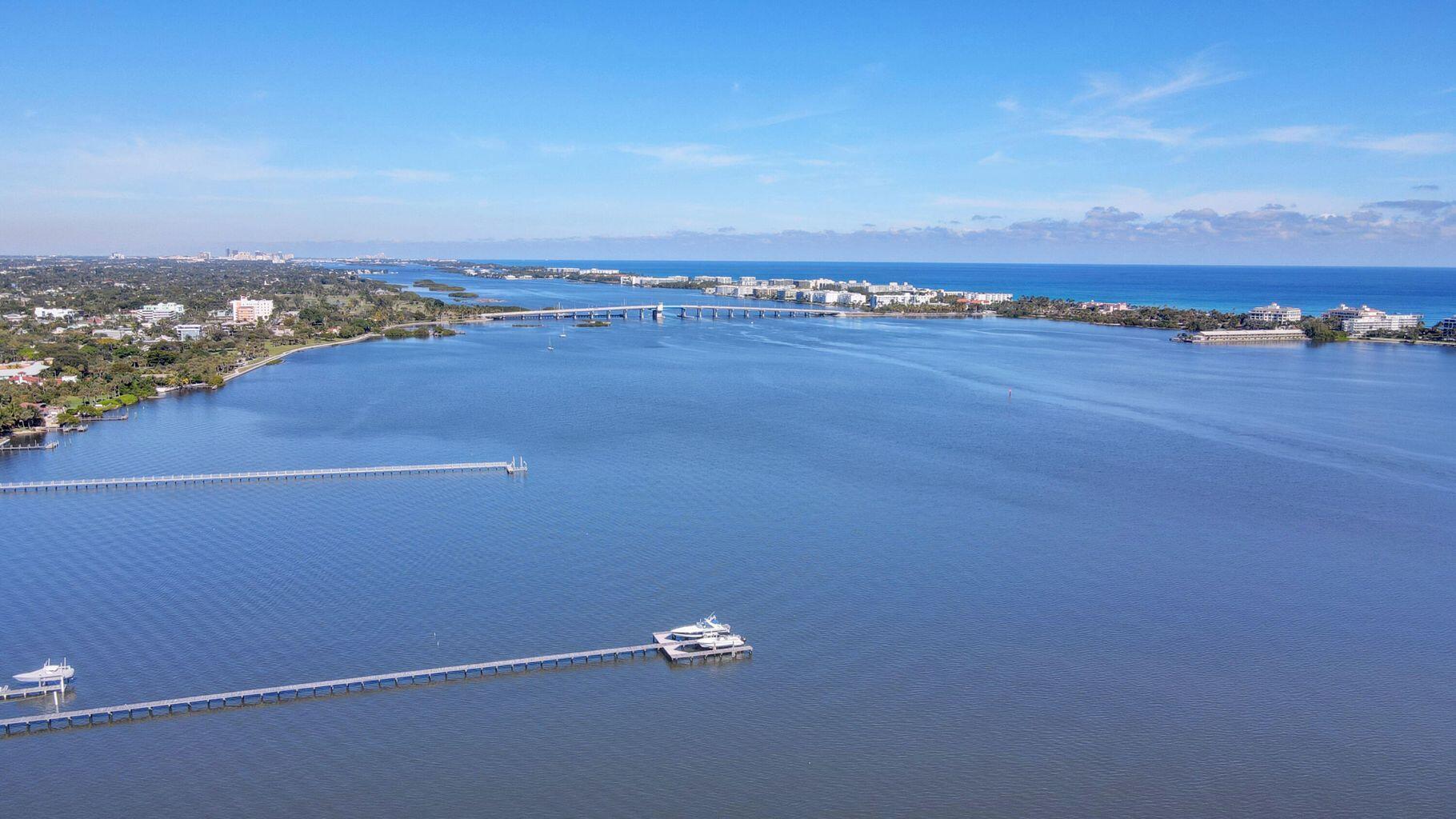 PALM LAKE NO 1 CONDO - Residential