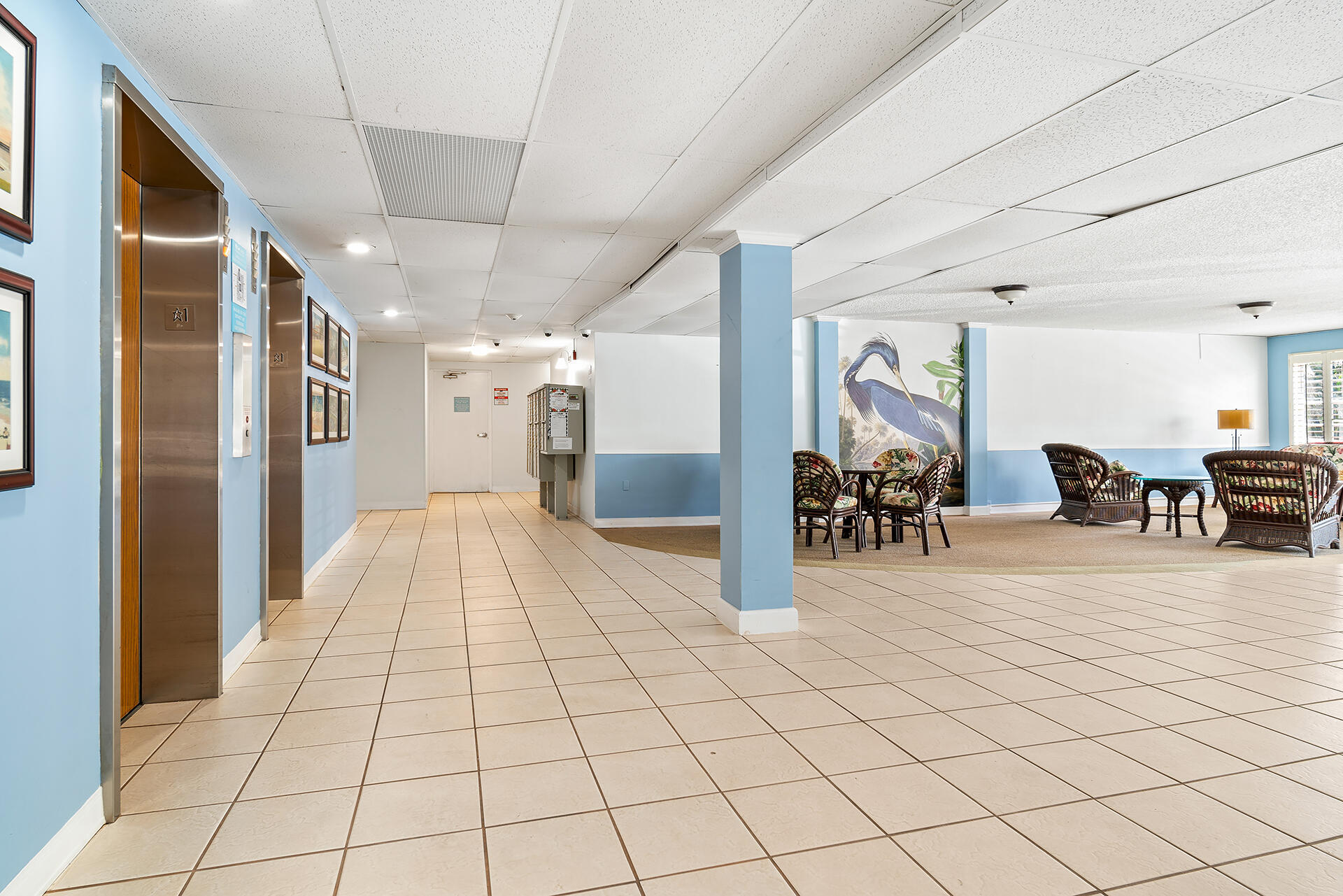 PALM LAKE NO 1 CONDO - Residential