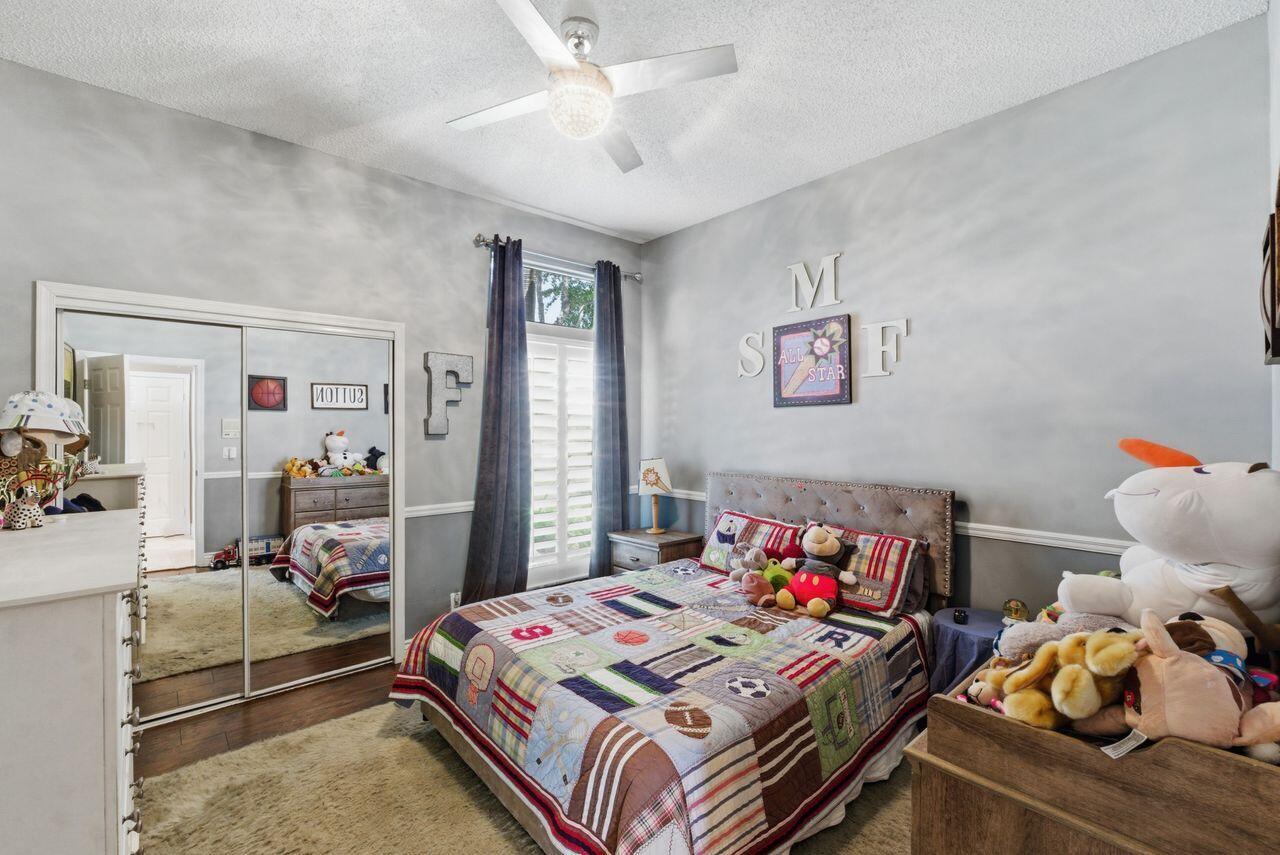 GLEN OAKS 1ST ADD - Residential