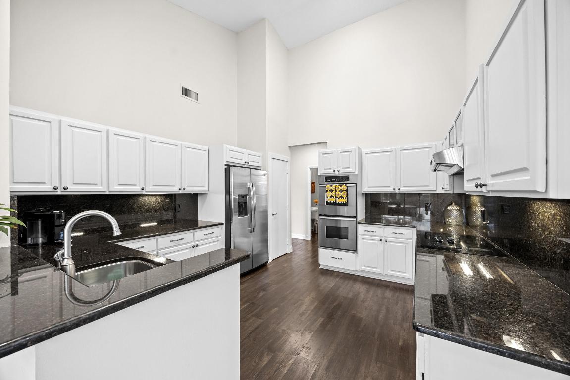 STONEBRIDGE - Residential