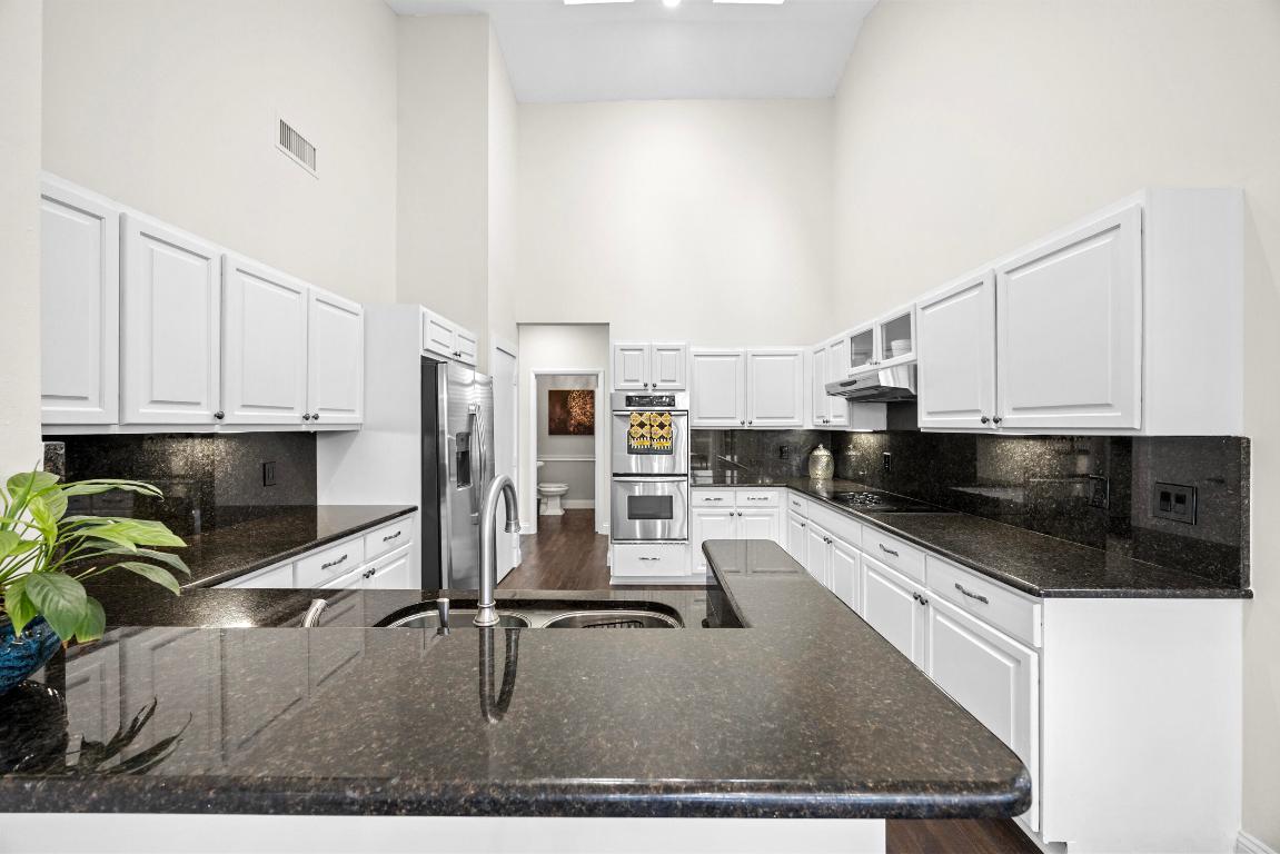 STONEBRIDGE - Residential