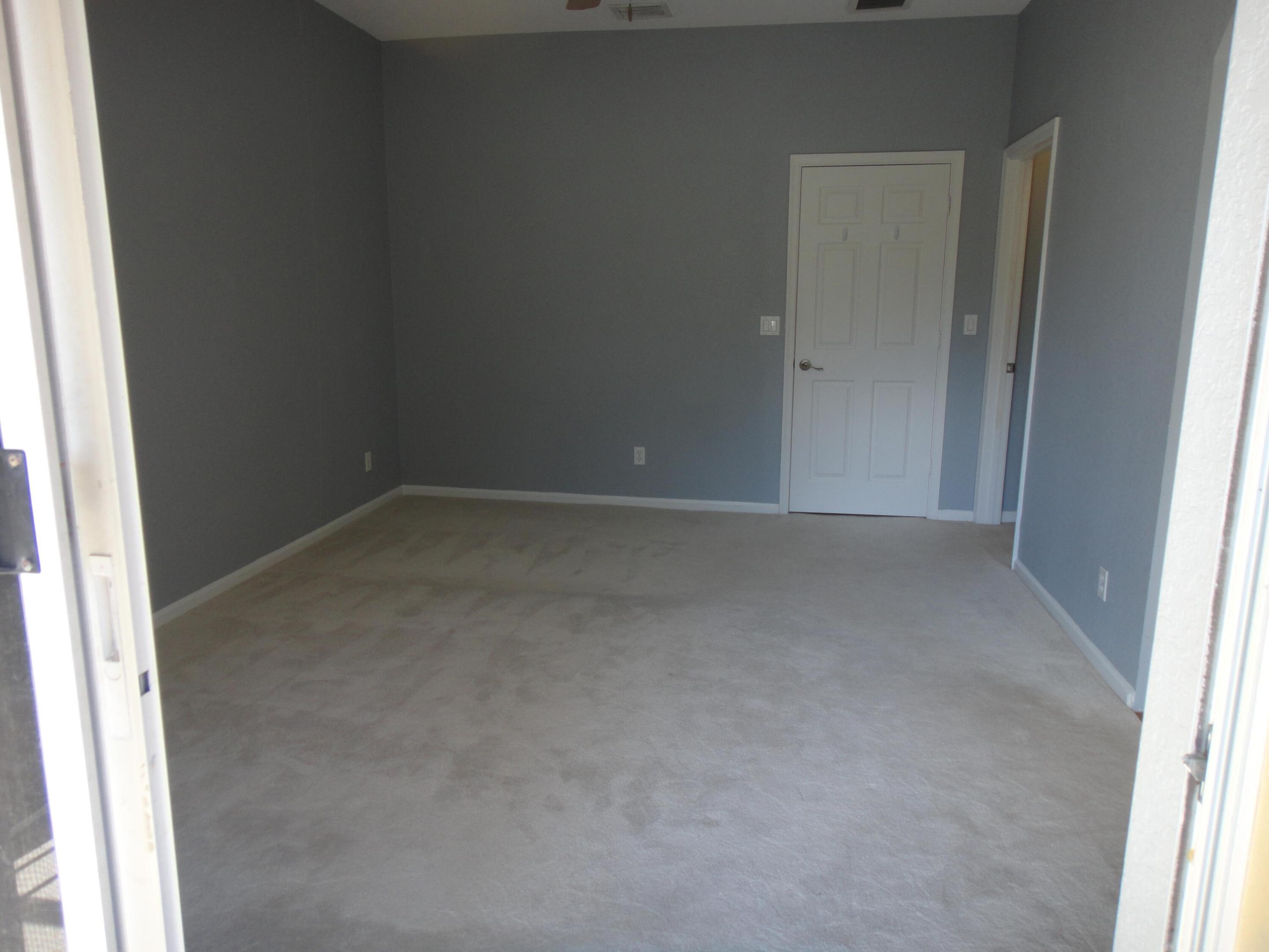 LINKS AT EMERALD DUNES CONDO - Residential Lease