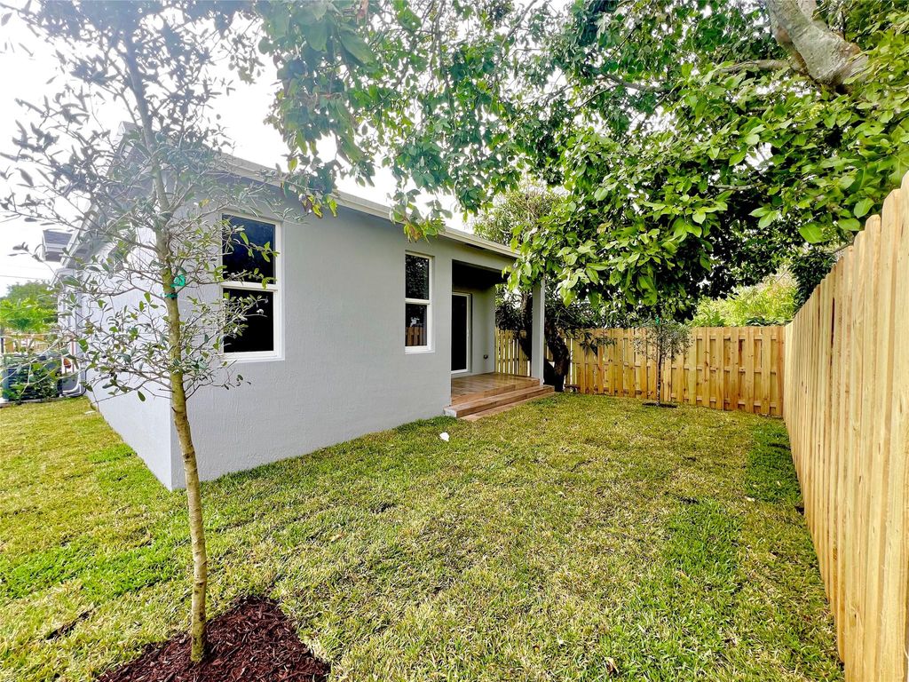 Photo of 8489 SE Citrus Way, Hobe Sound, FL 33455 (MLS # F10410566)