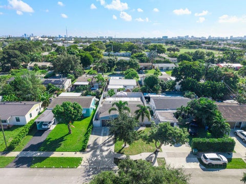 Tiny photo for 5400 NE 4TH Terrace, Oakland Park, FL 33334 (MLS # B26088468)