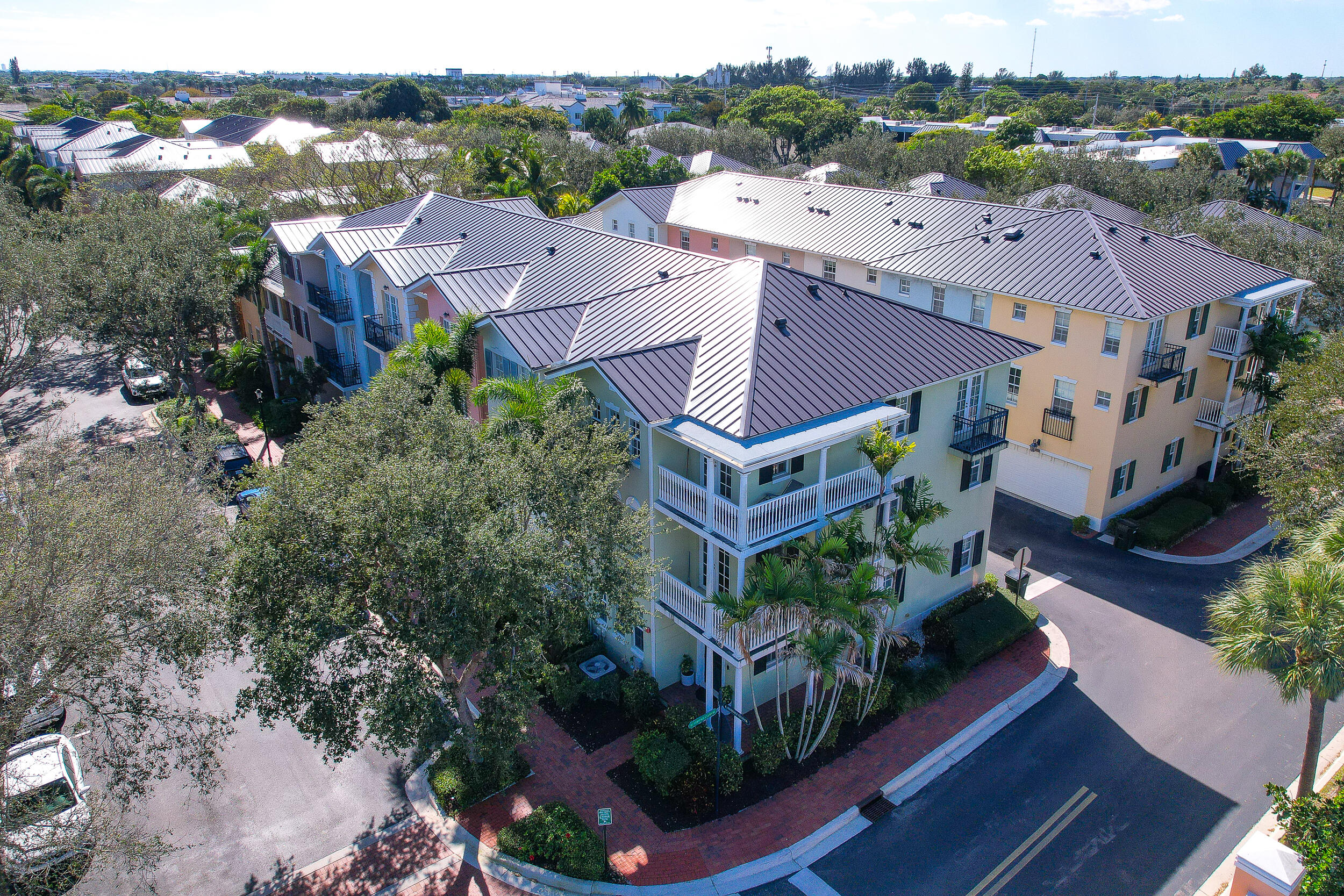 HERITAGE CLUB - Residential