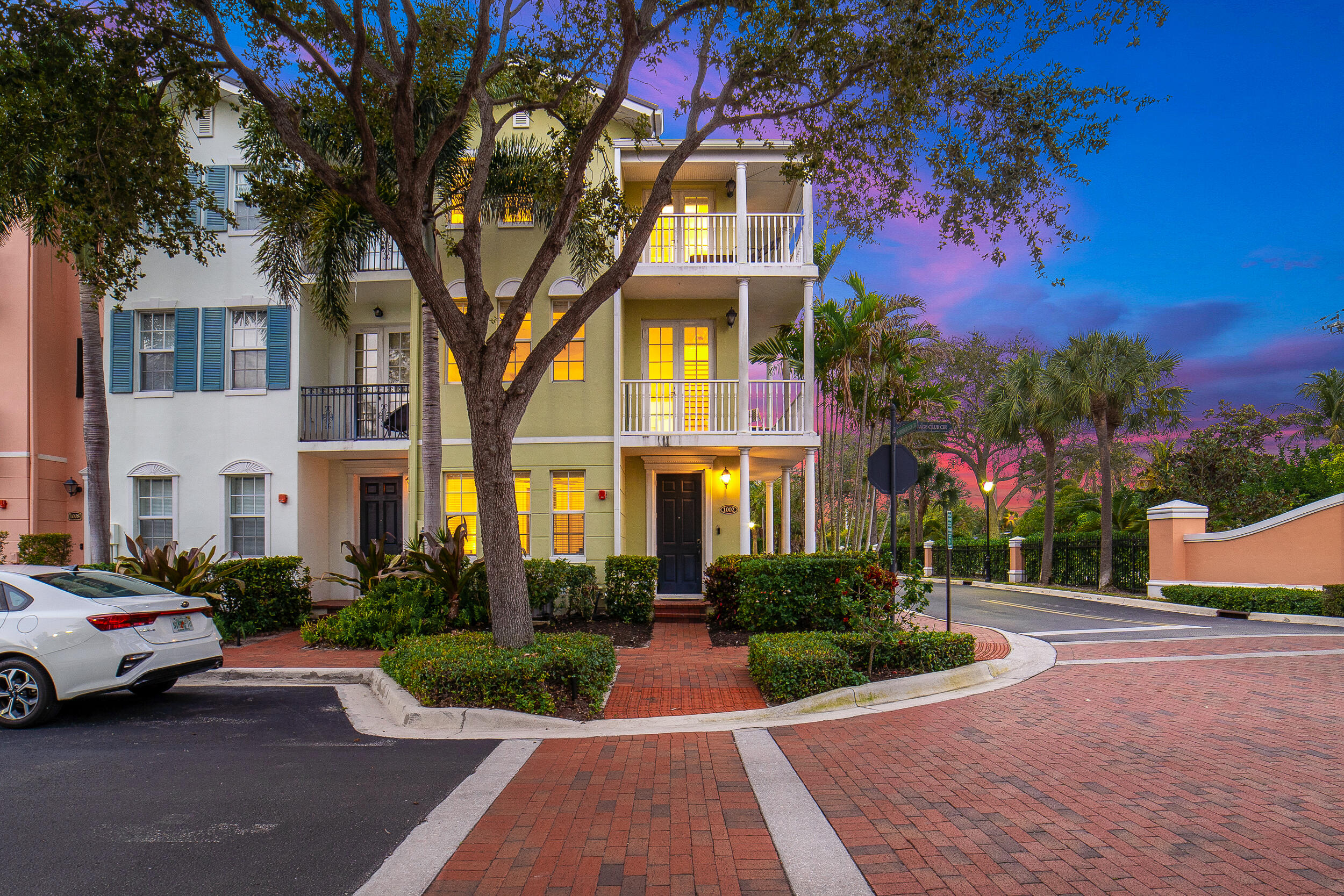 HERITAGE CLUB - Residential