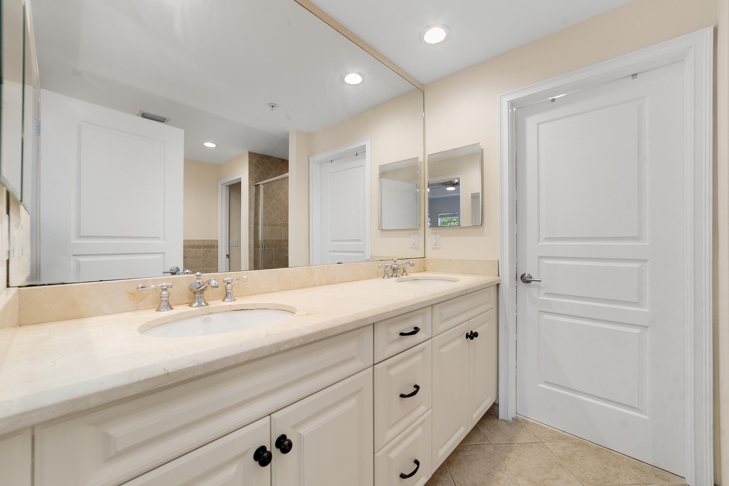 HERITAGE CLUB - Residential