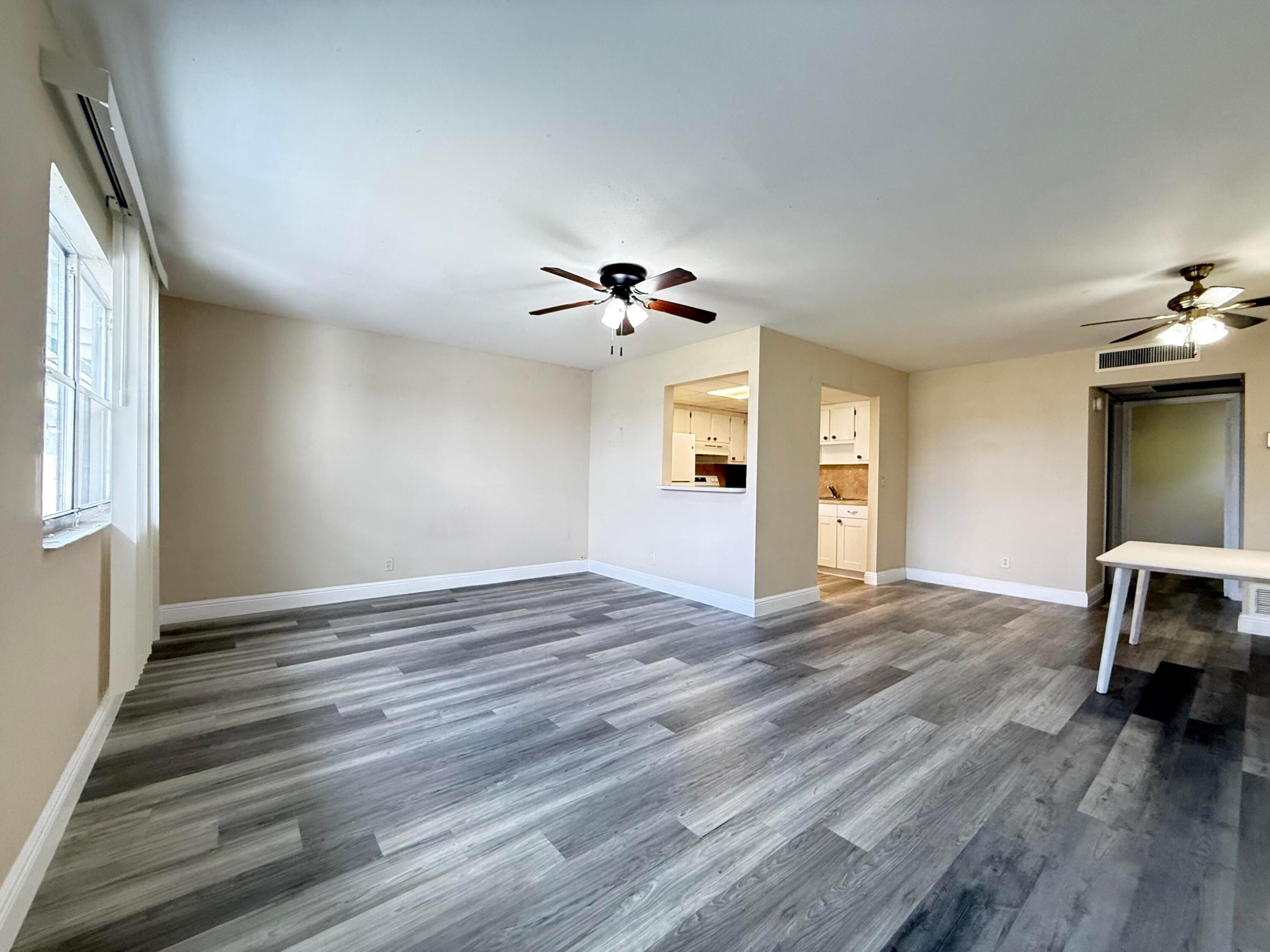 KINGS POINT TUSCANY CONDOS - Residential Lease