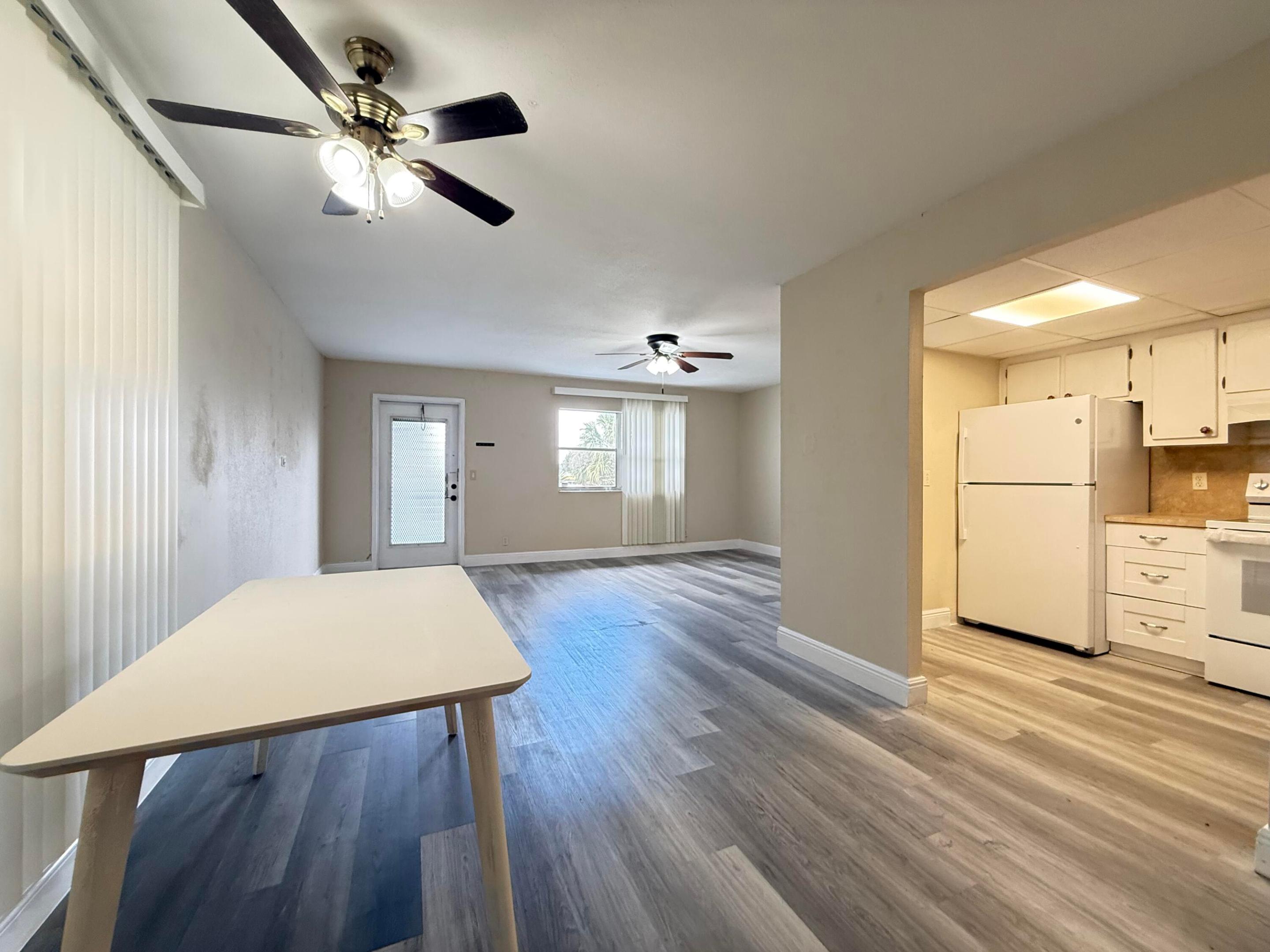 KINGS POINT TUSCANY CONDOS - Residential Lease