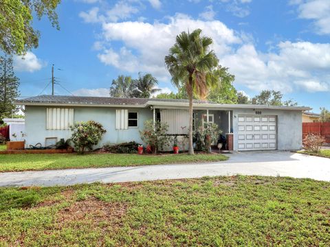 A home in Deerfield Beach