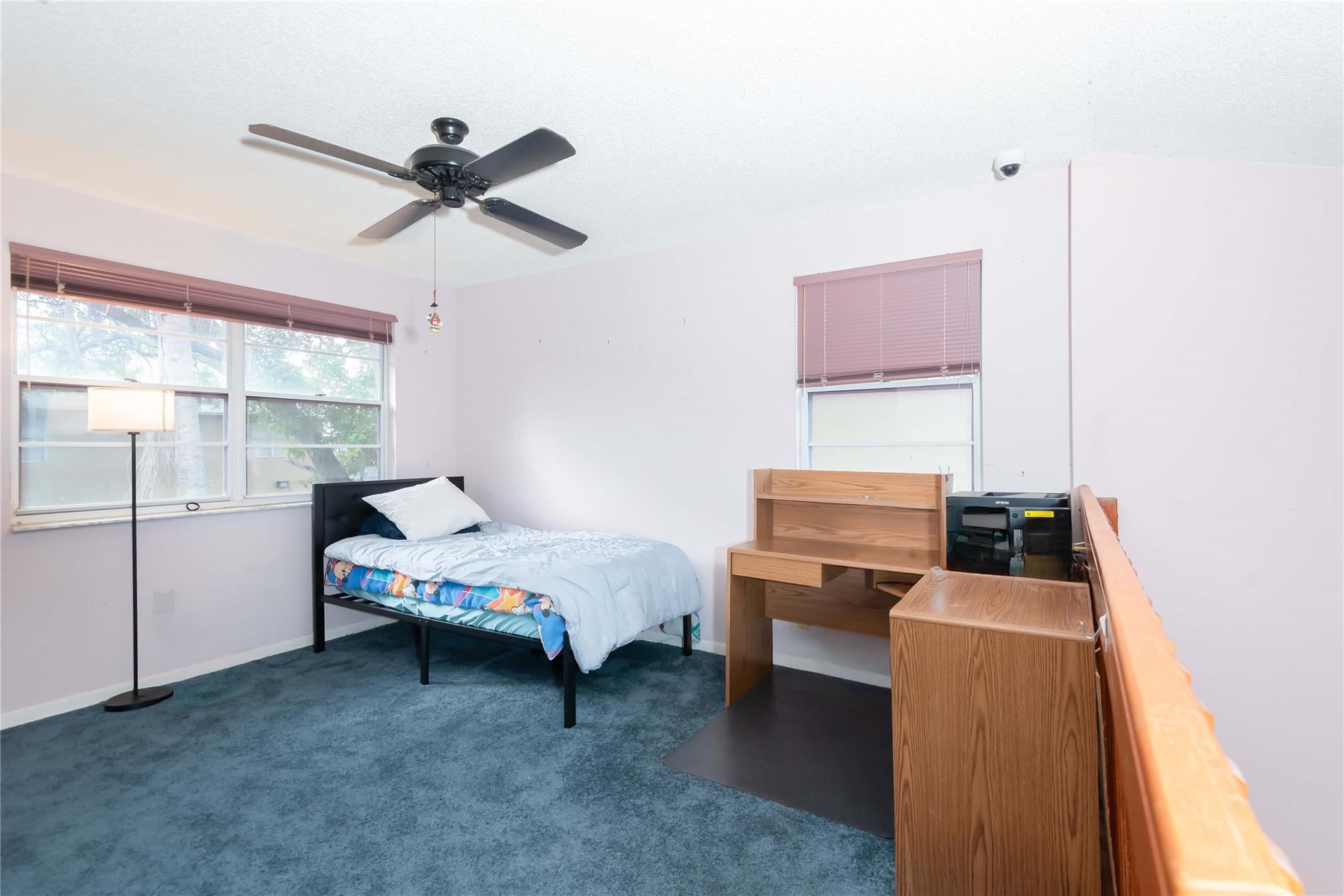 SAWGRASS ESTATES - Residential