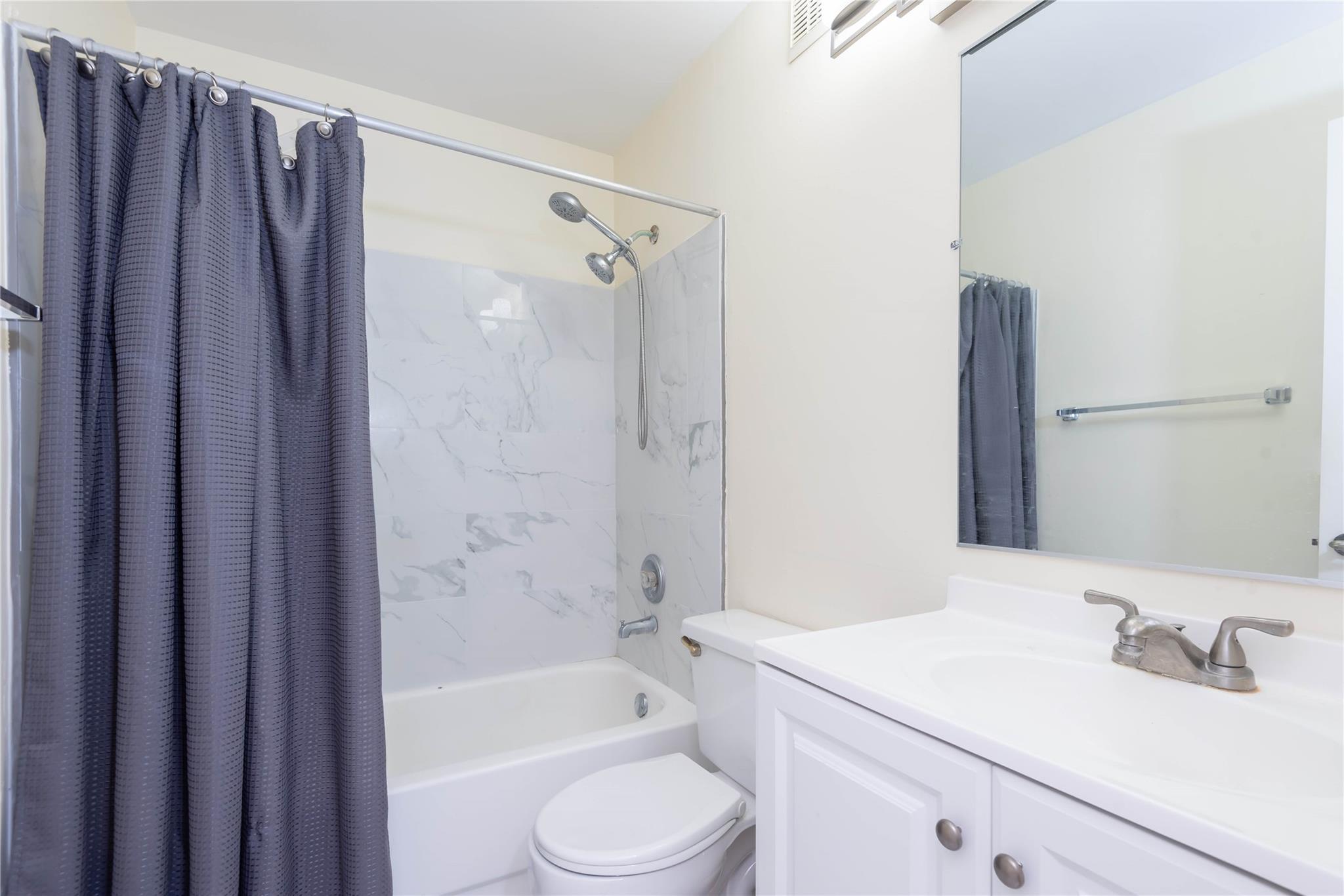 SAWGRASS ESTATES - Residential