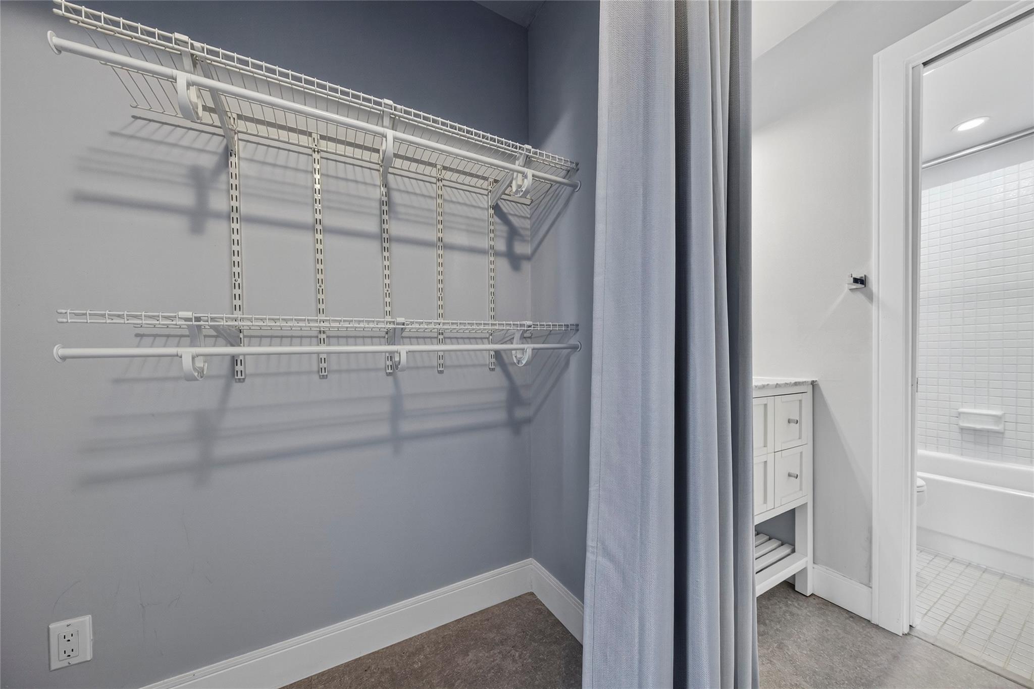 DRAKE TOWER CONDO - Residential Lease