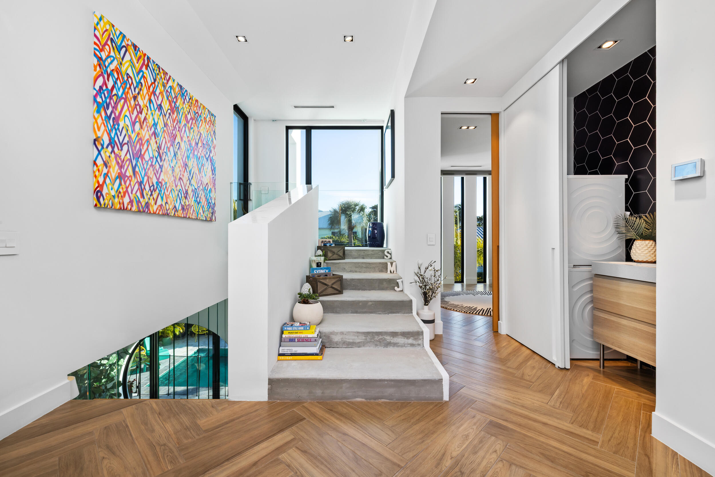 SHORE VIEW IN - Residential